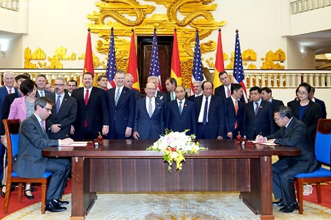 Vietnam, US biz strike US$6 billion deals during Secretary Ross’ visit 