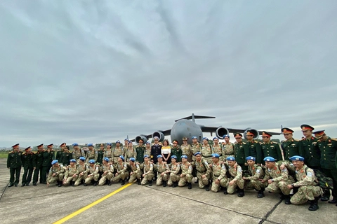 Australian aircraft flies Vietnam's second rotation of Military Field Hospital to South Sudan