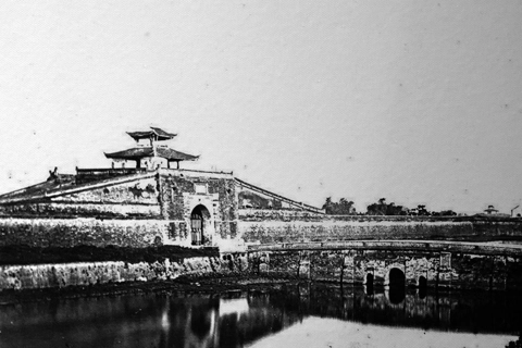 On exhibition 19th century Hanoi Citadel documents