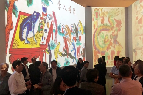 Hang Trong folk paintings displayed through 3D mapping technology