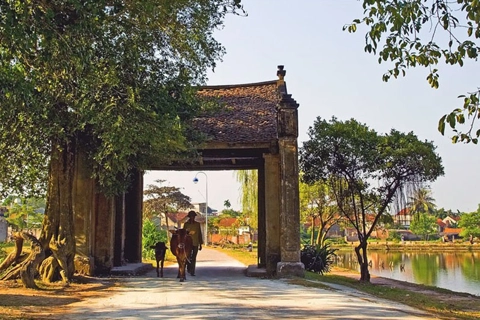 Hanoi heritages valuable for tourism education