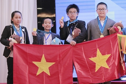 Vietnam students bag 15 gold medals at IMSO 2019