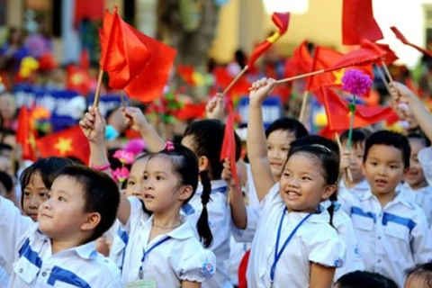 Hanoi to raise tuition fees at high-quality public schools 