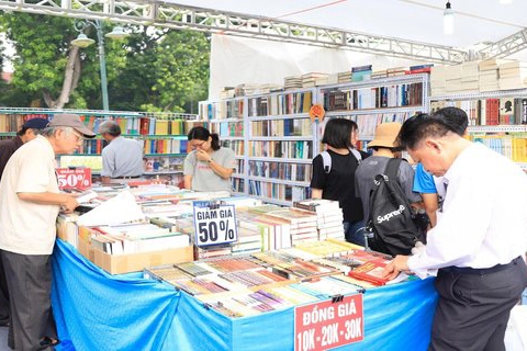 Hanoi Book Fair 2019 launched with several amazing activities