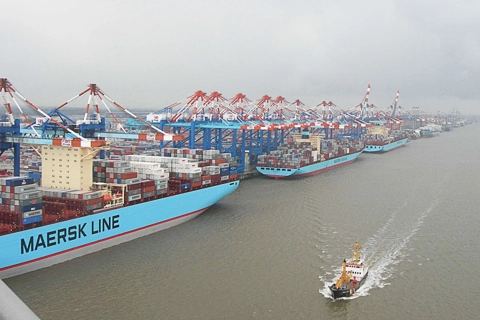 World major logistics firm Maersk opens logistics center in Vietnam