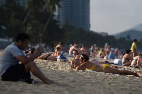 Chinese arrivals to Vietnam hit record high in January