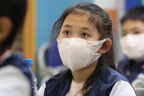 Vietnam closes schools one more week to curb spread of coronavirus 