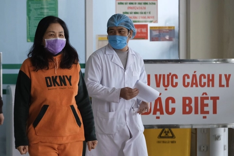 Hanoi to establish two field hospitals to prevent Covid-19