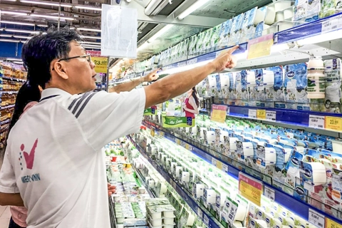 Vietnam’s consumer prices remain at 7-year high in Jan-Feb