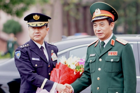 Japan to transfer military shipbuilding technology to Vietnam