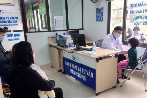 Vietnam offers free vaccination at central hospitals