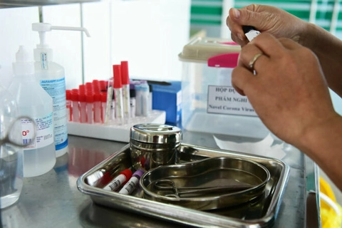 Hanoi to pay for coronavirus tests and support quarantined people