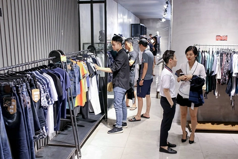 Covid-19 puts Vietnamese fashion retailers to the test
