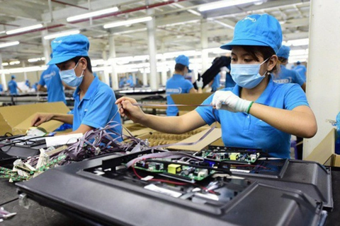 Hanoi-based enterprises bear brunt of Covid-19, cry for support