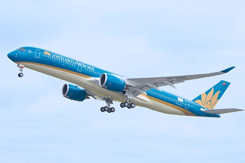 Vietnam Airlines halts flights to France, Malaysia on Covid-19