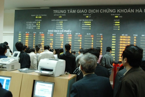 Vietnam finance ministry waives fees for 6 securities services