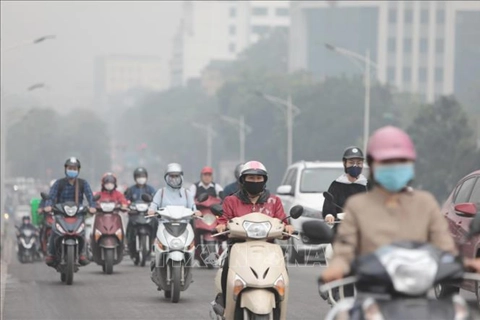 Air pollution and Covid-19 pandemic have no combined negative effects