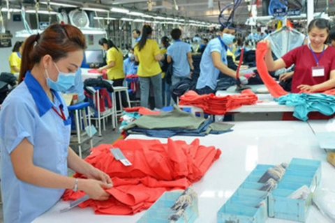 Vietnam labor ministry sees up to 1.32 million workers affected by Covid-19 in Q1