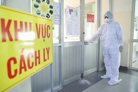 First Vietnam doctor treating Covid-19 infected with coronavirus 