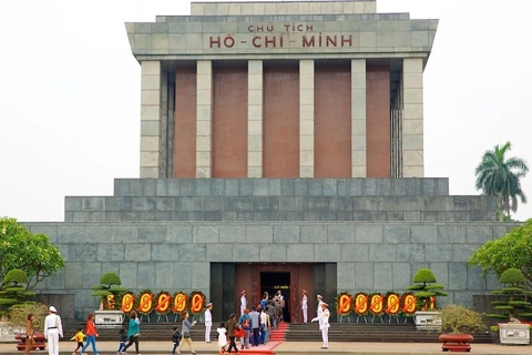 Ho Chi Minh Mausoleum ceases guest service from March 23 on Covid