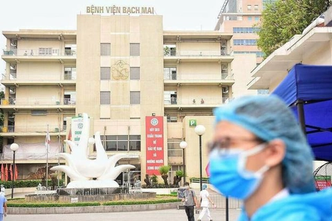 Vietnam strives to stamp out Covid-19 at Hanoi hospital: Deputy PM