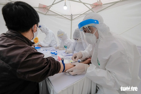 How quick coronavirus testing stations in Hanoi work?