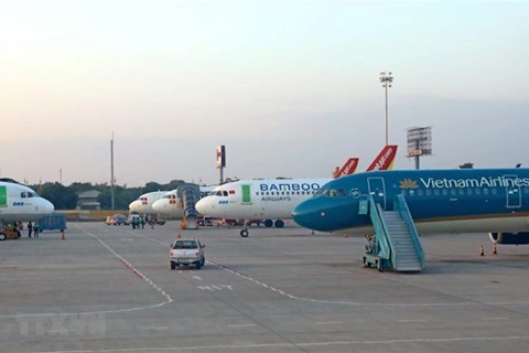 Vietnam transport ministry proposes support for coronavirus-hit airlines