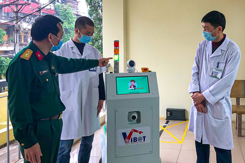 Vietnam makes Covid-19 patient assisting robot