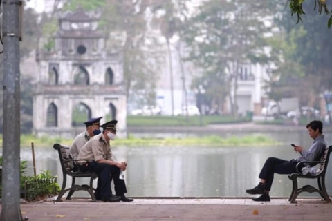 Hanoi proposes extending social distancing period to end-April 