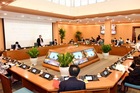 Hanoi sets key measures to help business community overcome Covid-19
