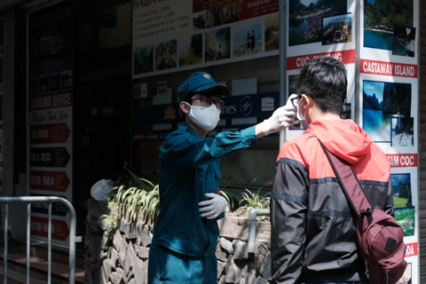 Hanoi ponders partial relaxation of social distancing orders after April 22