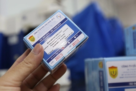 How Vietnam becomes exporter of coronavirus test kits? 