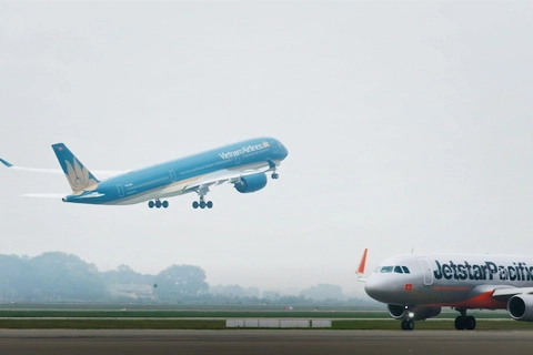 Vietnam’s airlines resume normal schedule of domestic flights