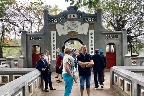 Hanoi’s tourism gradually recovers from Covid-19 impacts