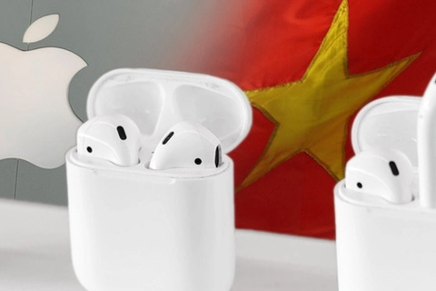 AirPods maker in Vietnam speeds up production with massive recruitment