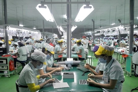 Vietnam H1 GDP growth drops to decade-low on Covid-19