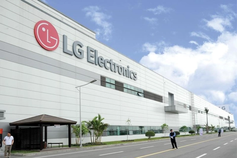 LG, Foxconn join major global tech firms to shift production to Vietnam