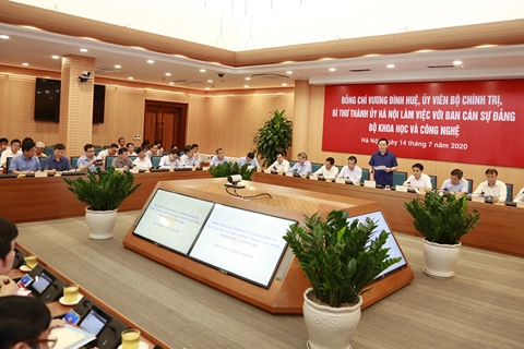 Hanoi aims to be a sci-tech hub of the country: City Party chief