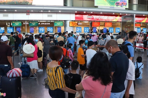 Vietnam tightens Covid-19 preventive measures for tranport services