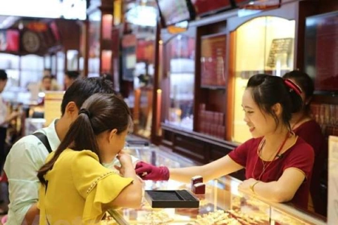 Vietnam gold prices hit all-time high amid Covid-19 resurgence