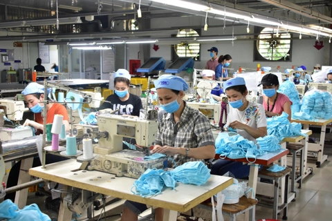 Covid-19 may hurt up to 5 million workers in Vietnam in Q3