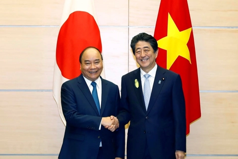 Half of Japan firms planning to diversify supply chains pick Vietnam: Abe Shinzo