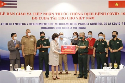 Cuba donates antiviral drug to help Vietnam cure Covid-19 patients