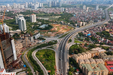 A look at nearly complete modern ring road in Hanoi