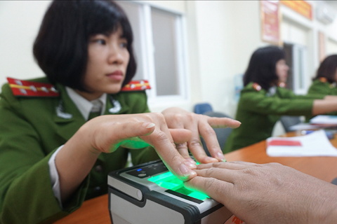 Vietnam plans to issue electronic ID card with multiple information