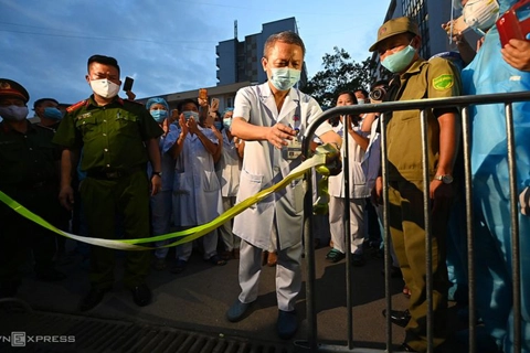 Hanoi hospital reopens as one patient declared Covid-19 negative