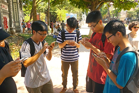 Visitors to Hanoi to enjoy free Wi-Fi at tourist attractions