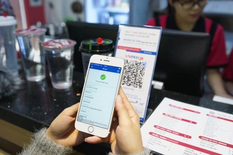 Covid-19 boosts cashless payments in Vietnam