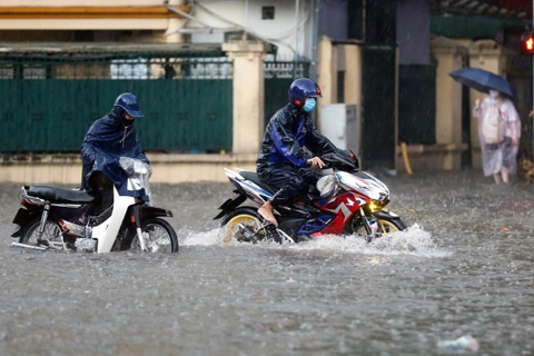 Northern Vietnam to face downpours and cold air later this month