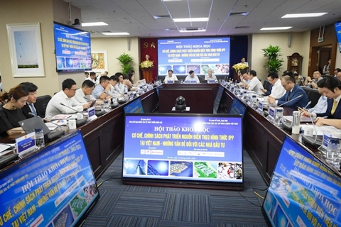 Vietnam encourages private investment in power industry with new master plan